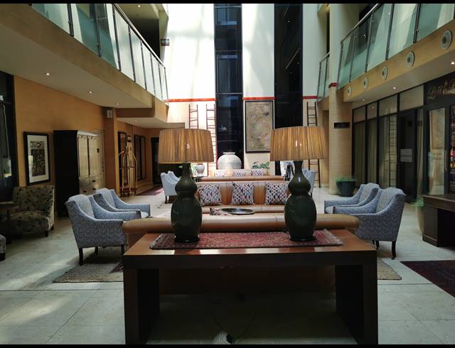 1 BEDROOM APARTMENT FOR SALE IN UMHLANGA RIDGE